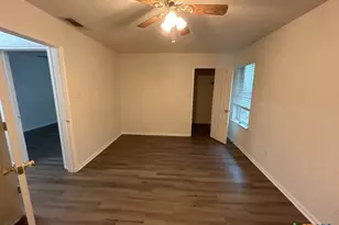 202 W Truman Ave, Copperas Cove, TX 76522 - Photo 5