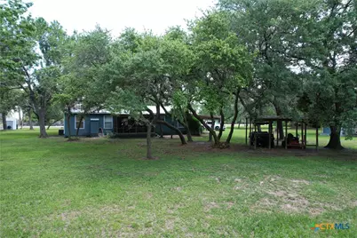 324 Wooldridge Road, Seadrift, TX 77983 - Photo 11