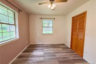 410 Cole Ave, Temple, TX 76501 - Photo 9