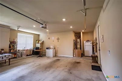 173 County Road 131A, Hallettsville, TX 77964 - Photo 35