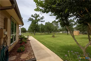 173 County Rd 131A, Hallettsville, TX 77964 - Photo 37