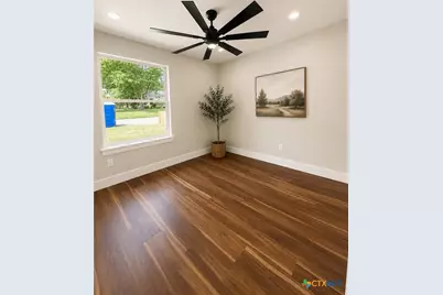 407 E Lamar Avenue, Temple, TX 76501 - Photo 11