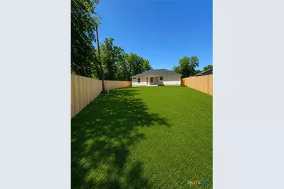 407 E Lamar Avenue, Temple, TX 76501 - Photo 21