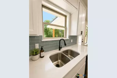 407 E Lamar Avenue, Temple, TX 76501 - Photo 9