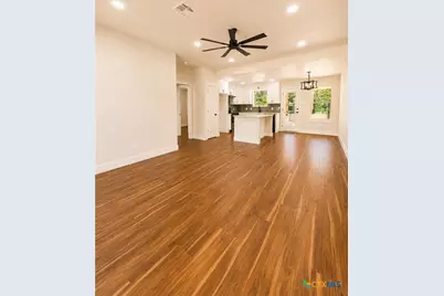407 E Lamar Avenue, Temple, TX 76501 - Photo 3