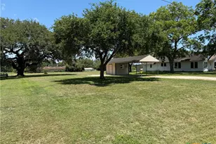 Tbd W Fairwinds St, Hallettsville, TX 77964 - Photo 1