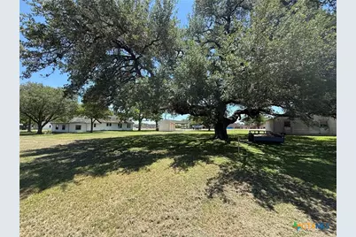 Tbd W Fairwinds Street, Hallettsville, TX 77964 - Photo 3