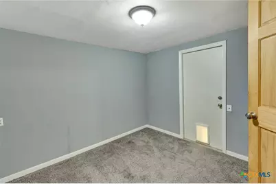 2402 E Brazos Street, Victoria, TX 77901 - Photo 19