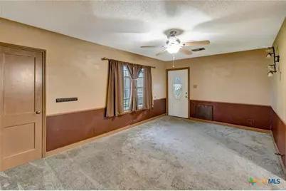 2402 E Brazos Street, Victoria, TX 77901 - Photo 5