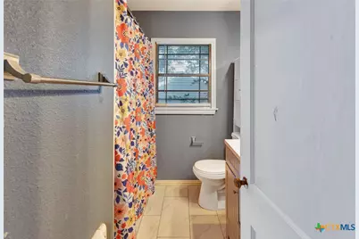 2402 E Brazos Street, Victoria, TX 77901 - Photo 29