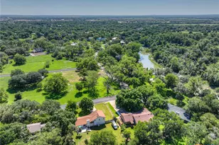 96 W Hampton Dr, Seguin, TX 78155 - Photo 39
