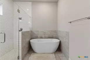 402 Gulfton St, Austin, TX 78738 - Photo 17