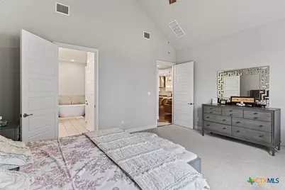 402 Gulfton Street, Austin, TX 78738 - Photo 15