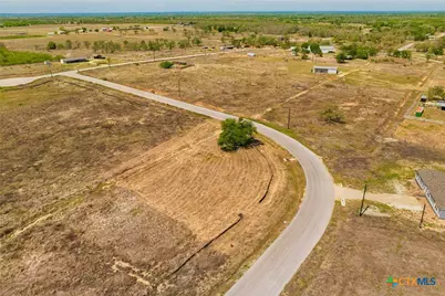 415 Beckham Drive, Dale, TX 78616 - Photo 5