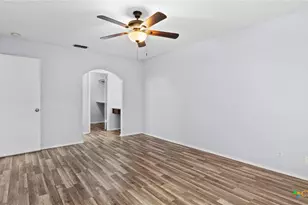 209 Crystal Canyon, Universal City, TX 78148 - Photo 15
