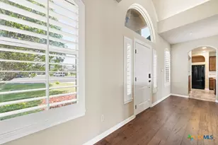 129 Bandit Bay View, New Braunfels, TX 78130 - Photo 3