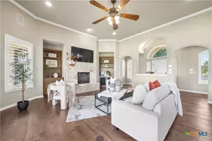129 Bandit Bay View, New Braunfels, TX 78130 - Photo 5