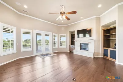 129 Bandit Bay View, New Braunfels, TX 78130 - Photo 5