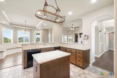 129 Bandit Bay View, New Braunfels, TX 78130 - Photo 11