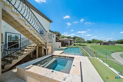 129 Bandit Bay View, New Braunfels, TX 78130 - Photo 35