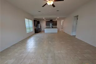 2241 Windswept Wy, New Braunfels, TX 78132 - Photo 13
