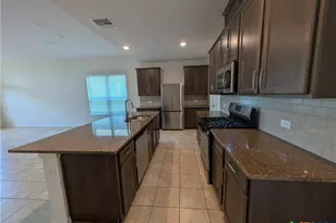 2241 Windswept Wy, New Braunfels, TX 78132 - Photo 9