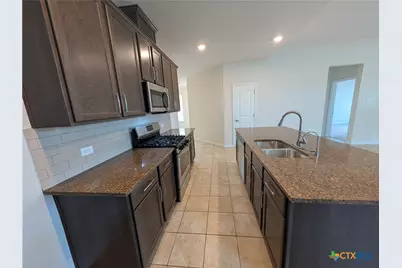 2241 Windswept Way, New Braunfels, TX 78132 - Photo 7