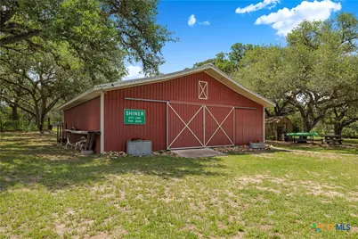 3182 Live Oak Road, Cuero, TX 77954 - Photo 17