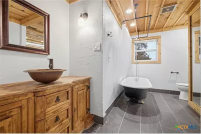 304 Hub Drive, Wimberley, TX 78676 - Photo 23