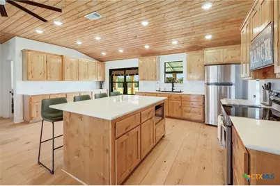 13770 Private Road 3642, Kempner, TX 76539 - Photo 9
