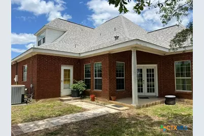 4612 County Road 117, Floresville, TX 78114 - Photo 11