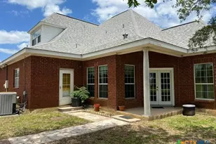 4612 County Rd 117, Floresville, TX 78114 - Photo 11