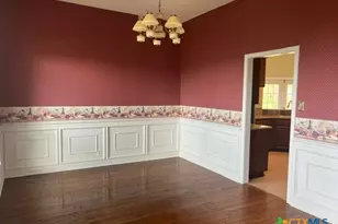 4612 County Rd 117, Floresville, TX 78114 - Photo 15