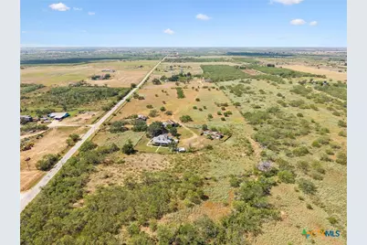 4612 County Road 117, Floresville, TX 78114 - Photo 39