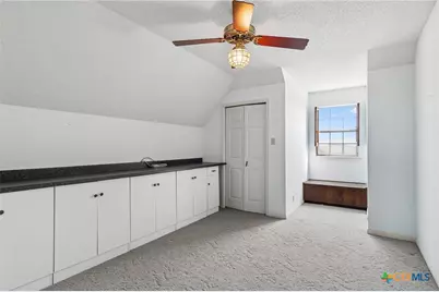 4612 County Road 117, Floresville, TX 78114 - Photo 21