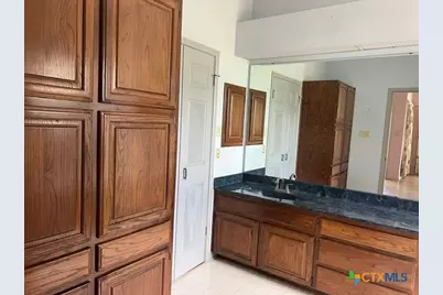 4612 County Road 117, Floresville, TX 78114 - Photo 27