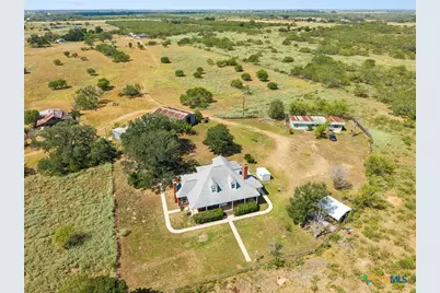 4612 County Road 117, Floresville, TX 78114 - Photo 35