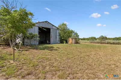 4612 County Road 117, Floresville, TX 78114 - Photo 27