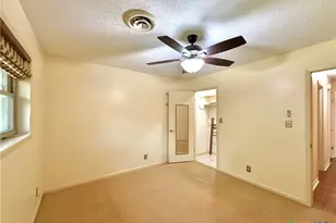 208 Richmond Dr, Victoria, TX 77904 - Photo 25