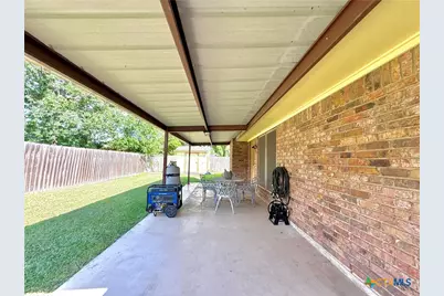 208 Richmond Drive, Victoria, TX 77904 - Photo 31