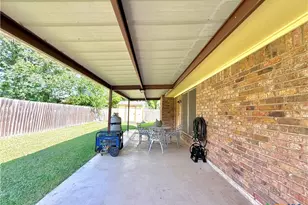 208 Richmond Dr, Victoria, TX 77904 - Photo 31