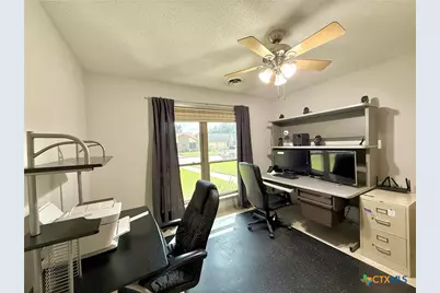 208 Richmond Drive, Victoria, TX 77904 - Photo 27