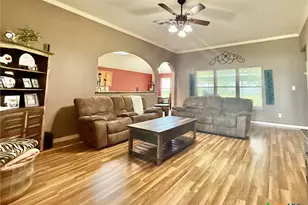 120 Hengst Rd, Port Lavaca, TX 77979 - Photo 5