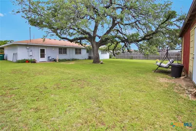 1008 W Avenue D, Belton, TX 76513 - Photo 23