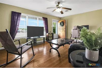1008 W Avenue D, Belton, TX 76513 - Photo 7