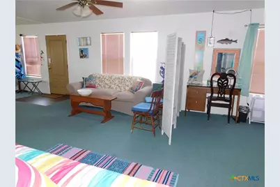 268 S Ocean Drive, Port Lavaca, TX 77979 - Photo 9