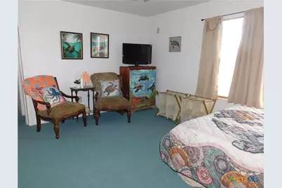 268 S Ocean Drive, Port Lavaca, TX 77979 - Photo 13