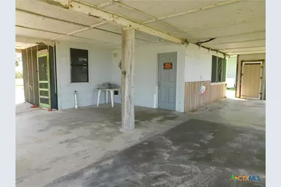 268 S Ocean Drive, Port Lavaca, TX 77979 - Photo 35