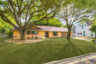1233 Rapids Rd, New Braunfels, TX 78130 - Photo 35