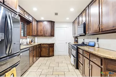 1233 Rapids Road, New Braunfels, TX 78130 - Photo 11